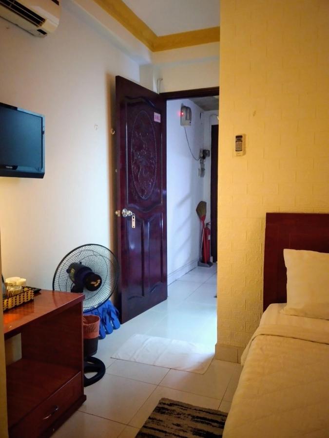 Guest House Uttrang Ho Chi Minh-stad Buitenkant foto