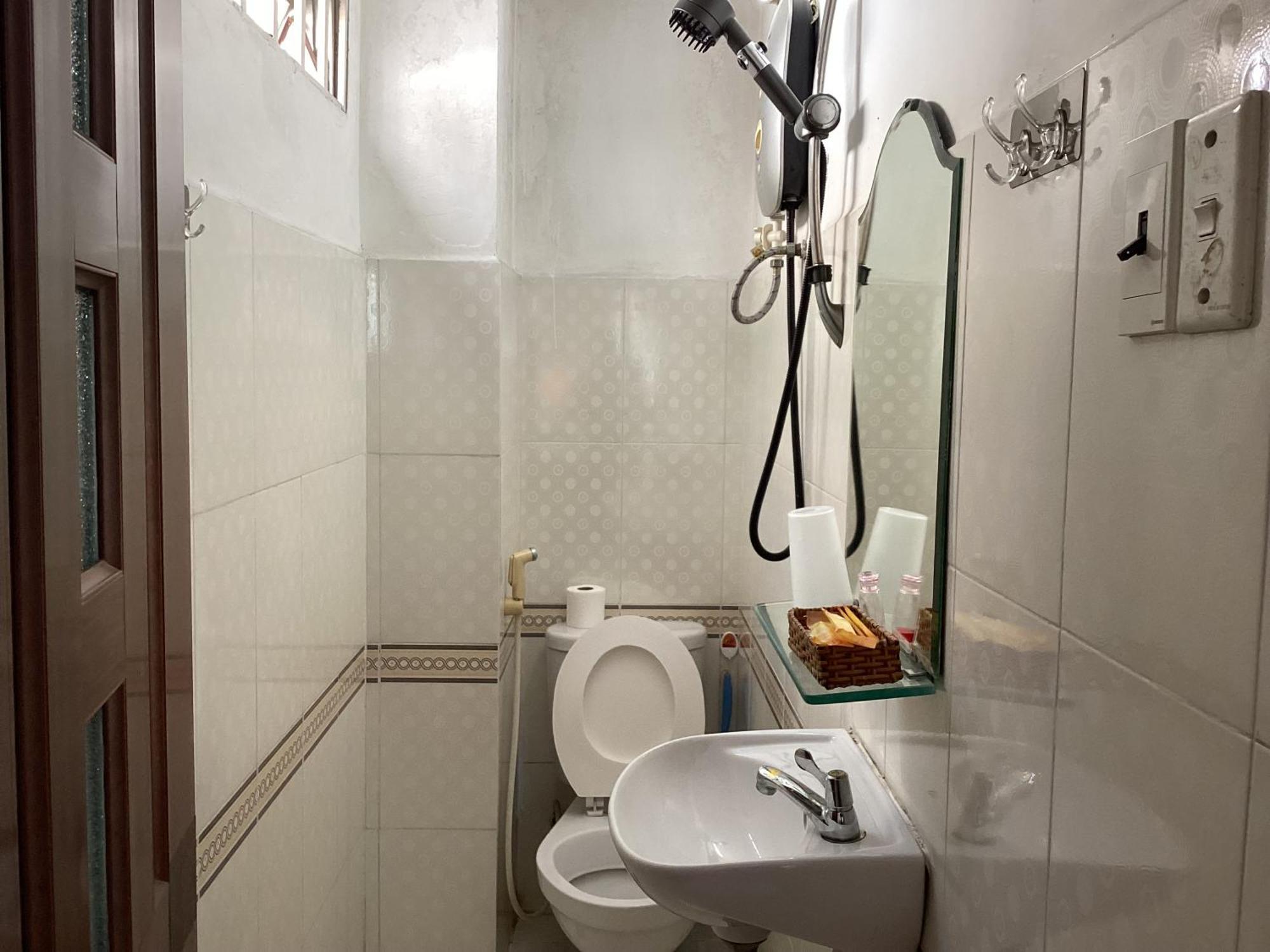 Guest House Uttrang Ho Chi Minh-stad Buitenkant foto